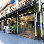 Hotel Alkazar