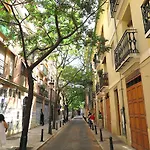 My Apartments - Plaza De La Reina