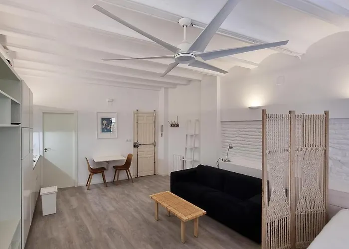 Estudio En Ciutat Vella