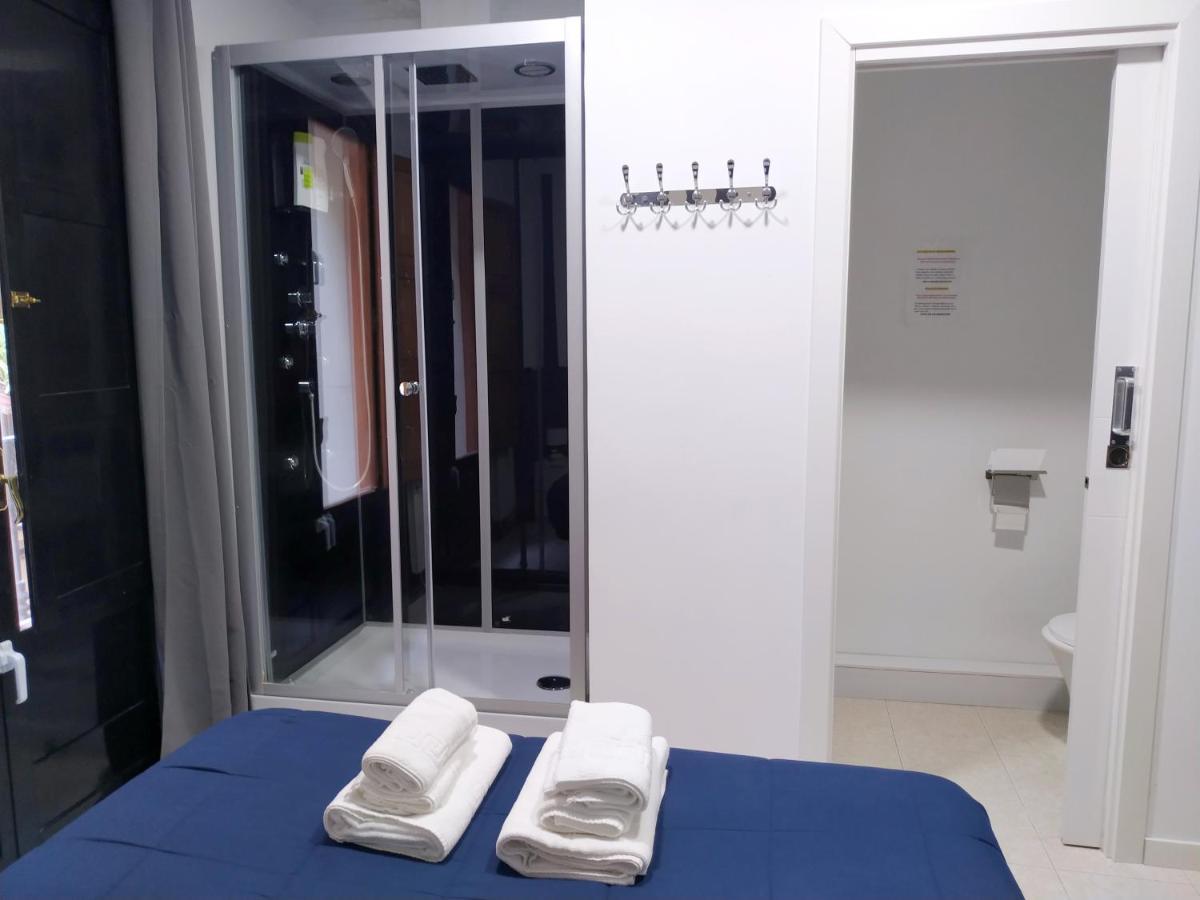Guest house Flats Friends Plaza De La Reina