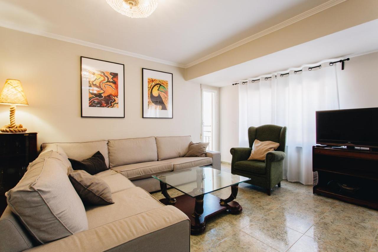 Exclusive 3 Bedroom Beach Apartment