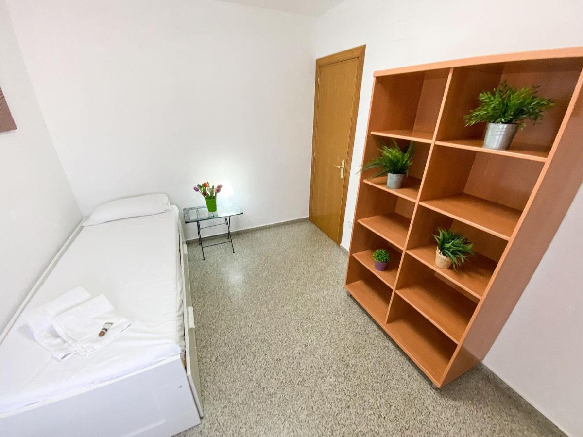 Macflats Playa Valencia 7 *