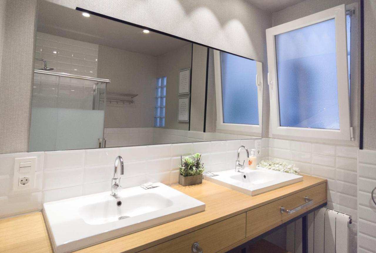 Hall Market Apartment