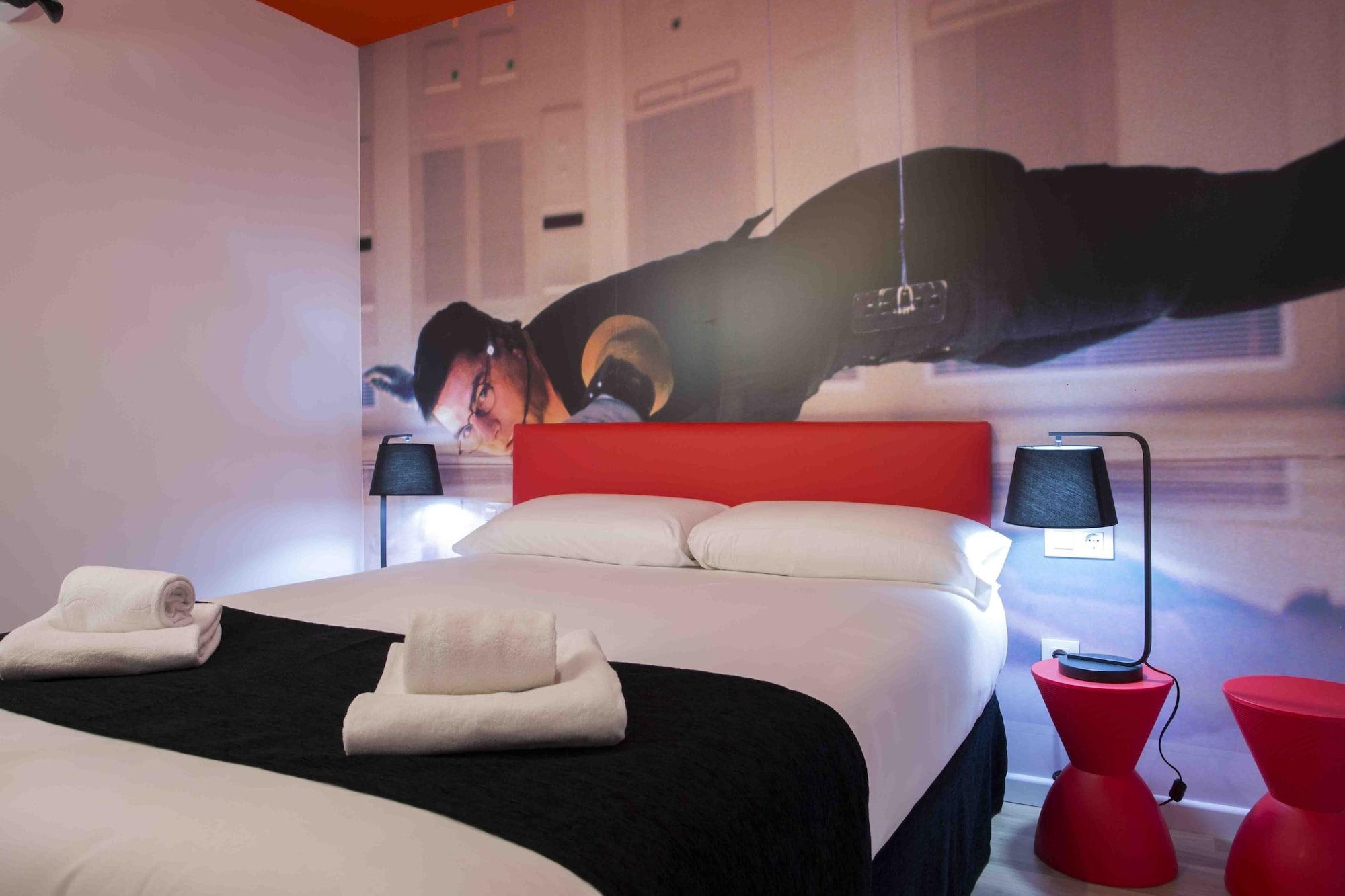 Casual Del Cine Hotel 2*