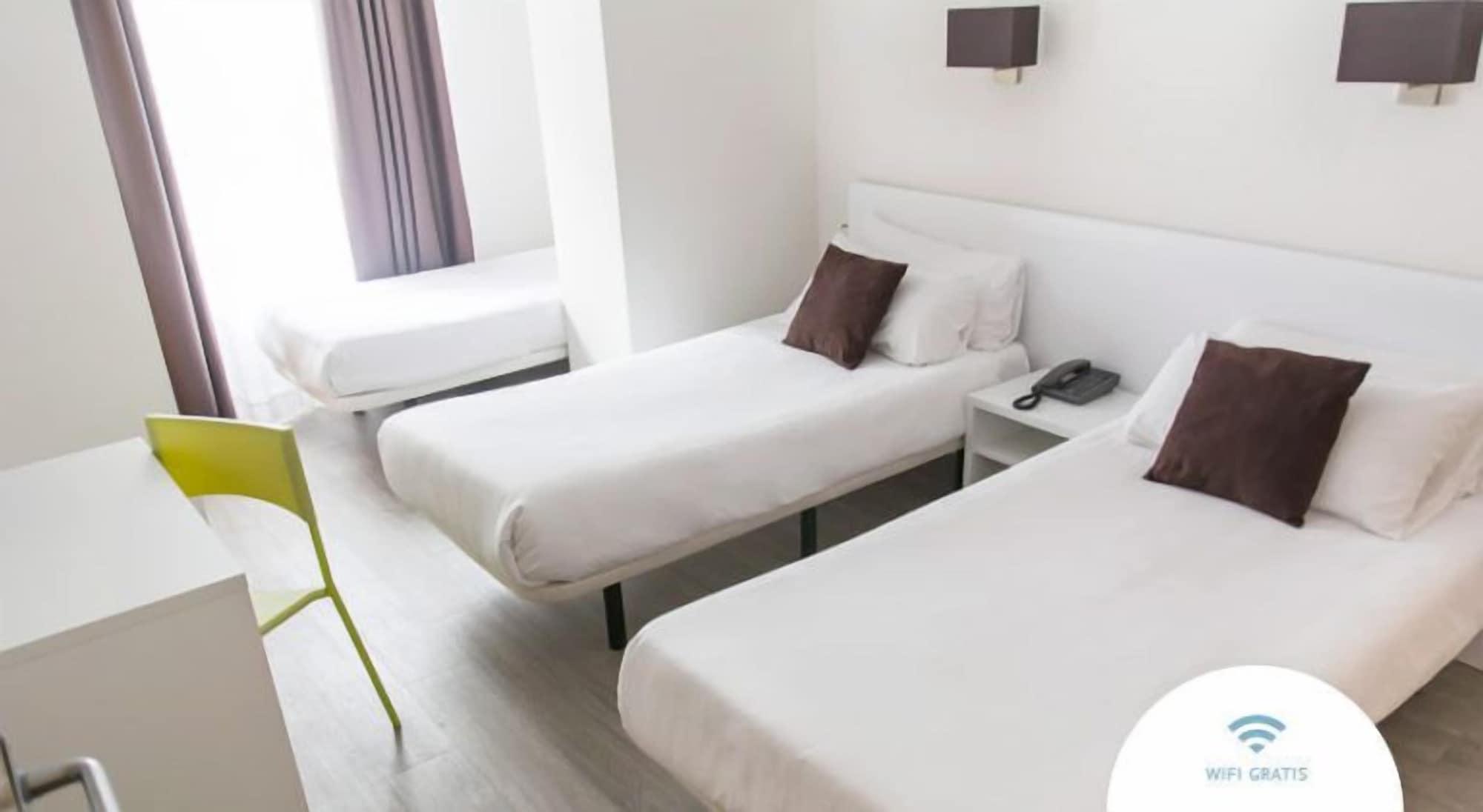 Sweet Continental Hotel 2*