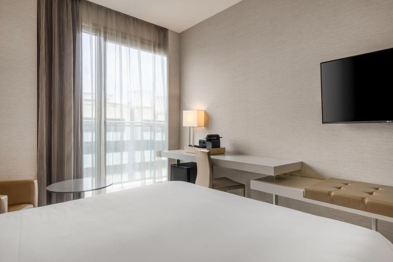 Ac Colón By Marriott Valencia
