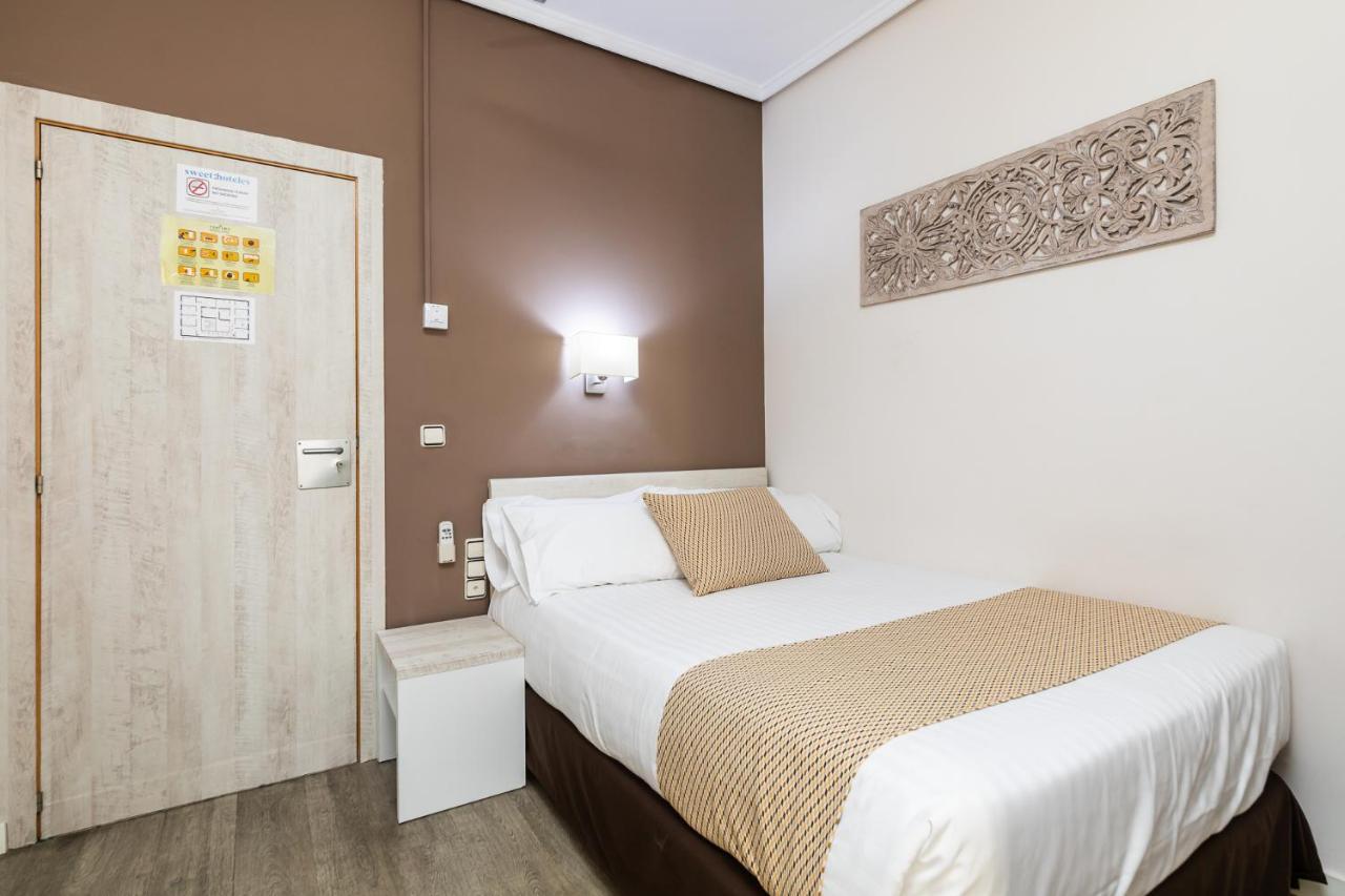 Sweet Continental Hotel