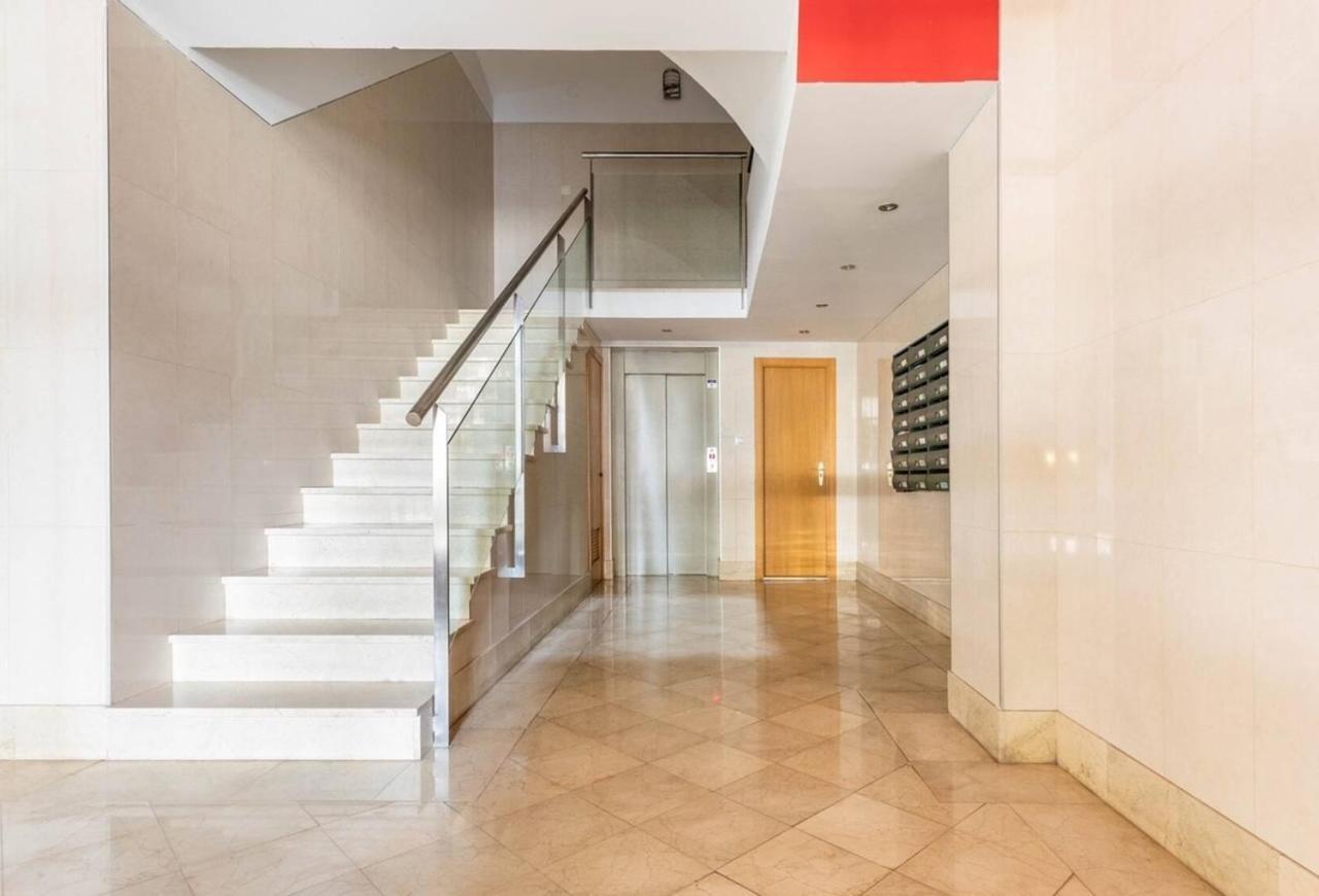 Homestay Preciosa Con Terraza Y Bano Exclusivo *