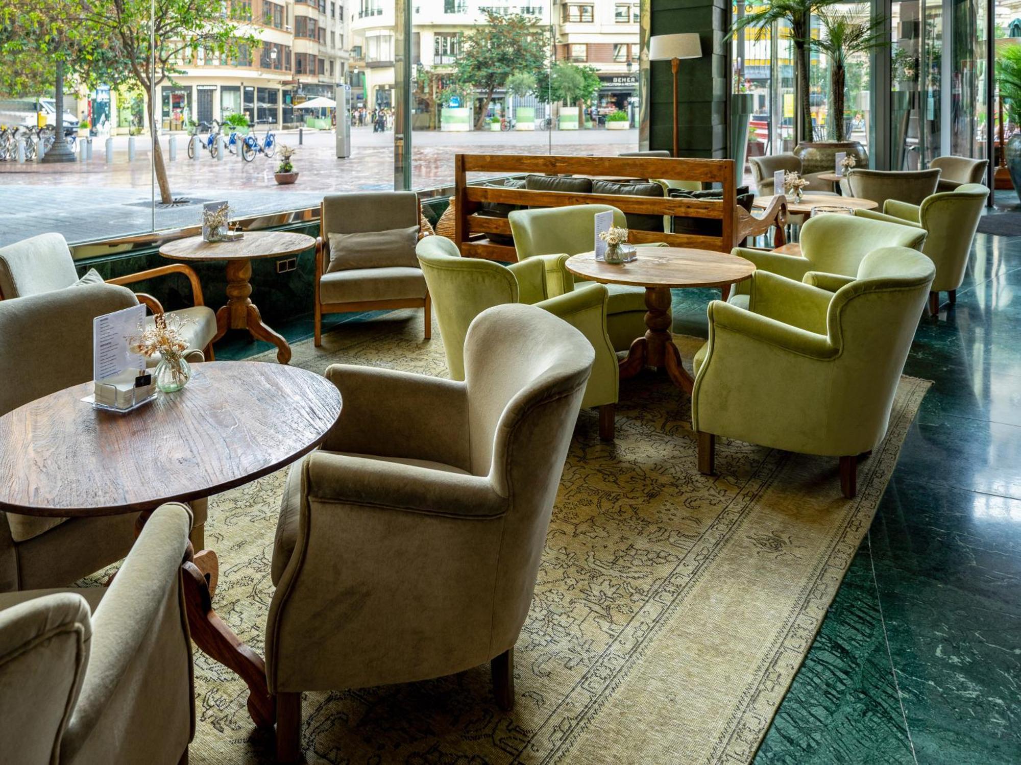 Melia Plaza 4* Valencia