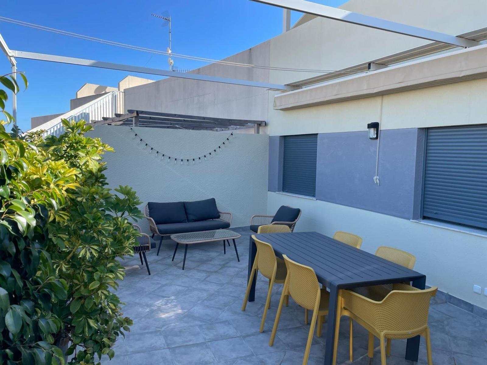 Excelente Atico Con Gran Terraza Y Barbacoa En Canet D'en Berenguer * Valencia