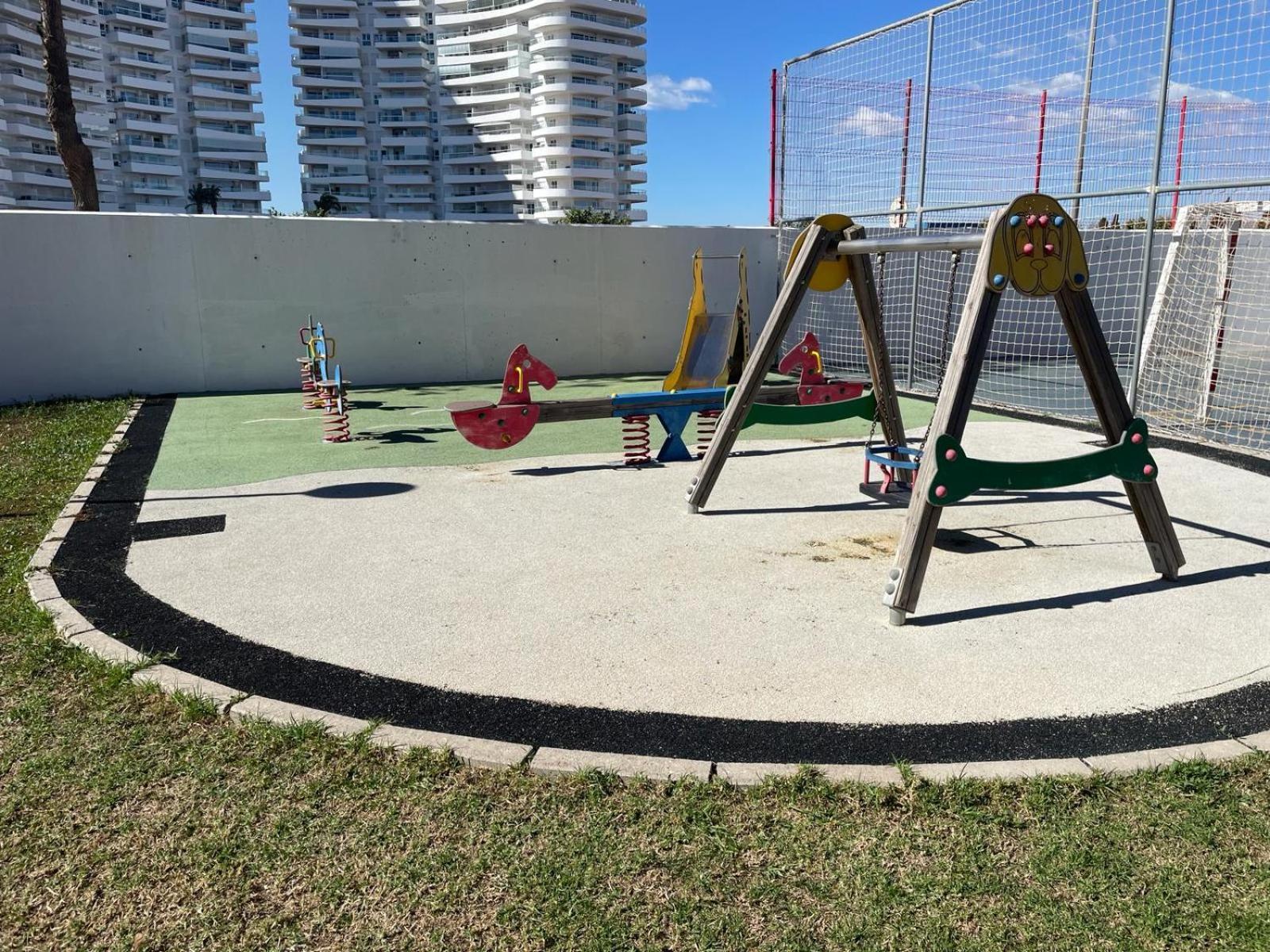 Excelente Atico Con Gran Terraza Y Barbacoa En Canet D'en Berenguer Appartement