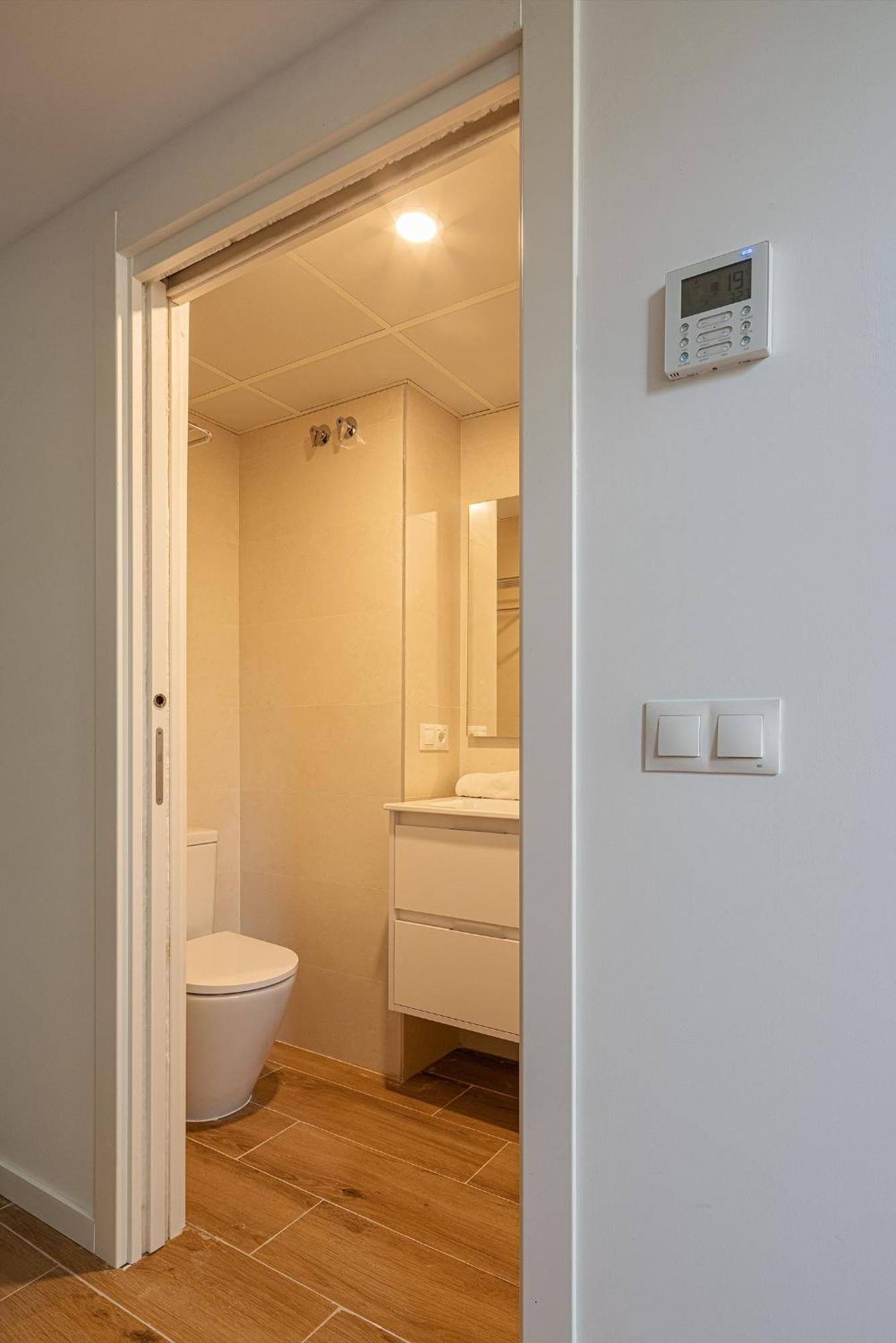 Apartamento New Duplex, 2 Wc, Frente Ciudad De Ciencias Y Artes