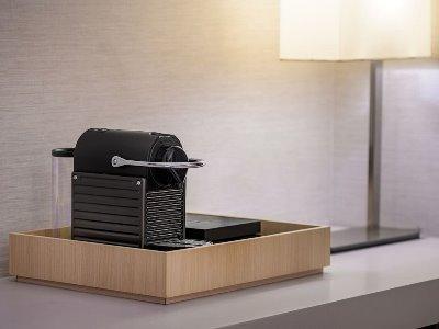Ac Colón By Marriott 4*