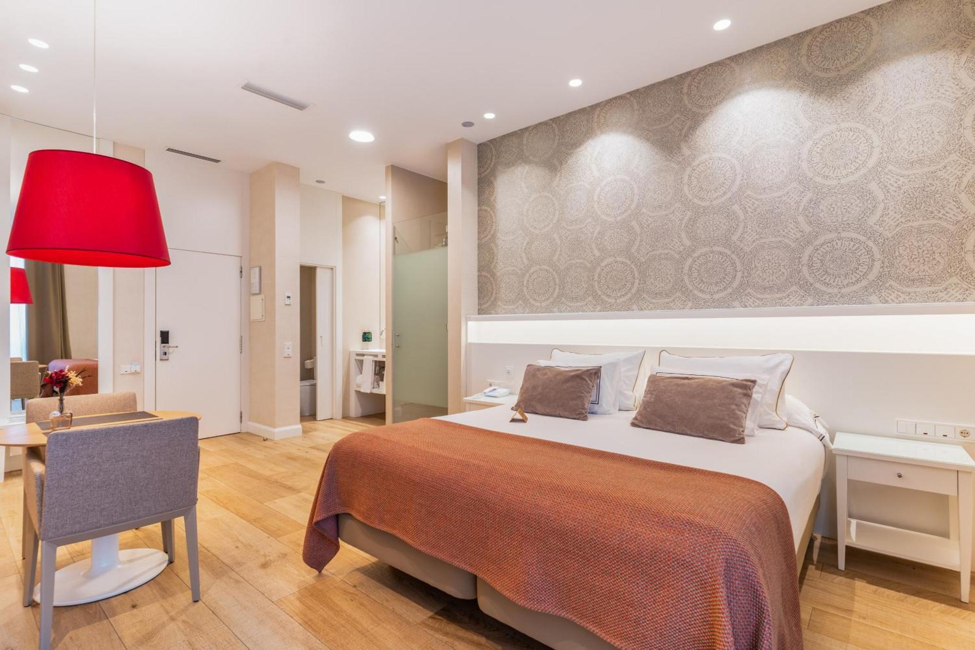 Melia Plaza Hotel