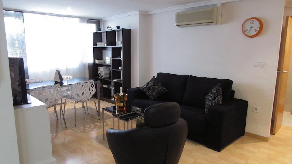 Apartment Twenty Granada *