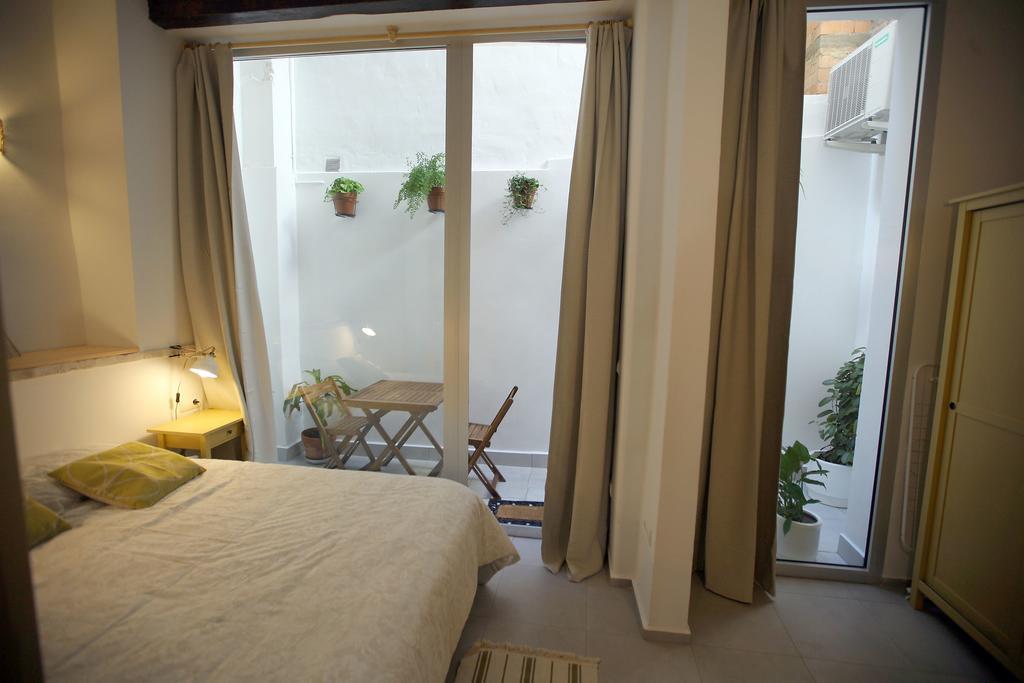 So De Mar Apartment
