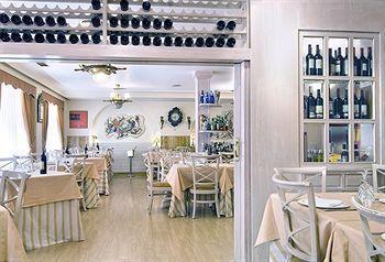Hotel Alkazar *