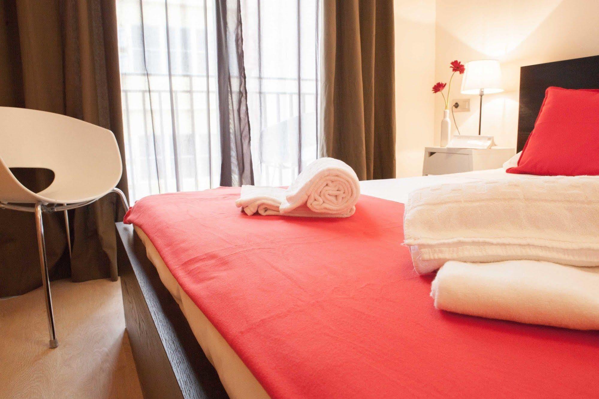 Hulot Guest house 3*