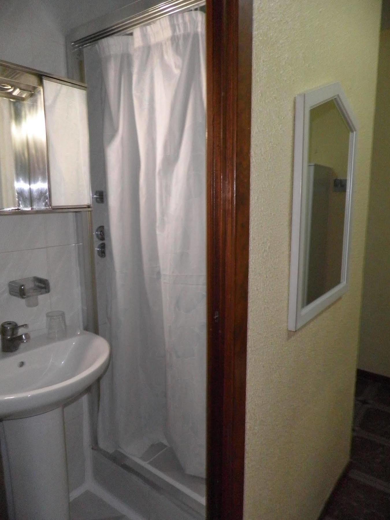 Guest house Universal