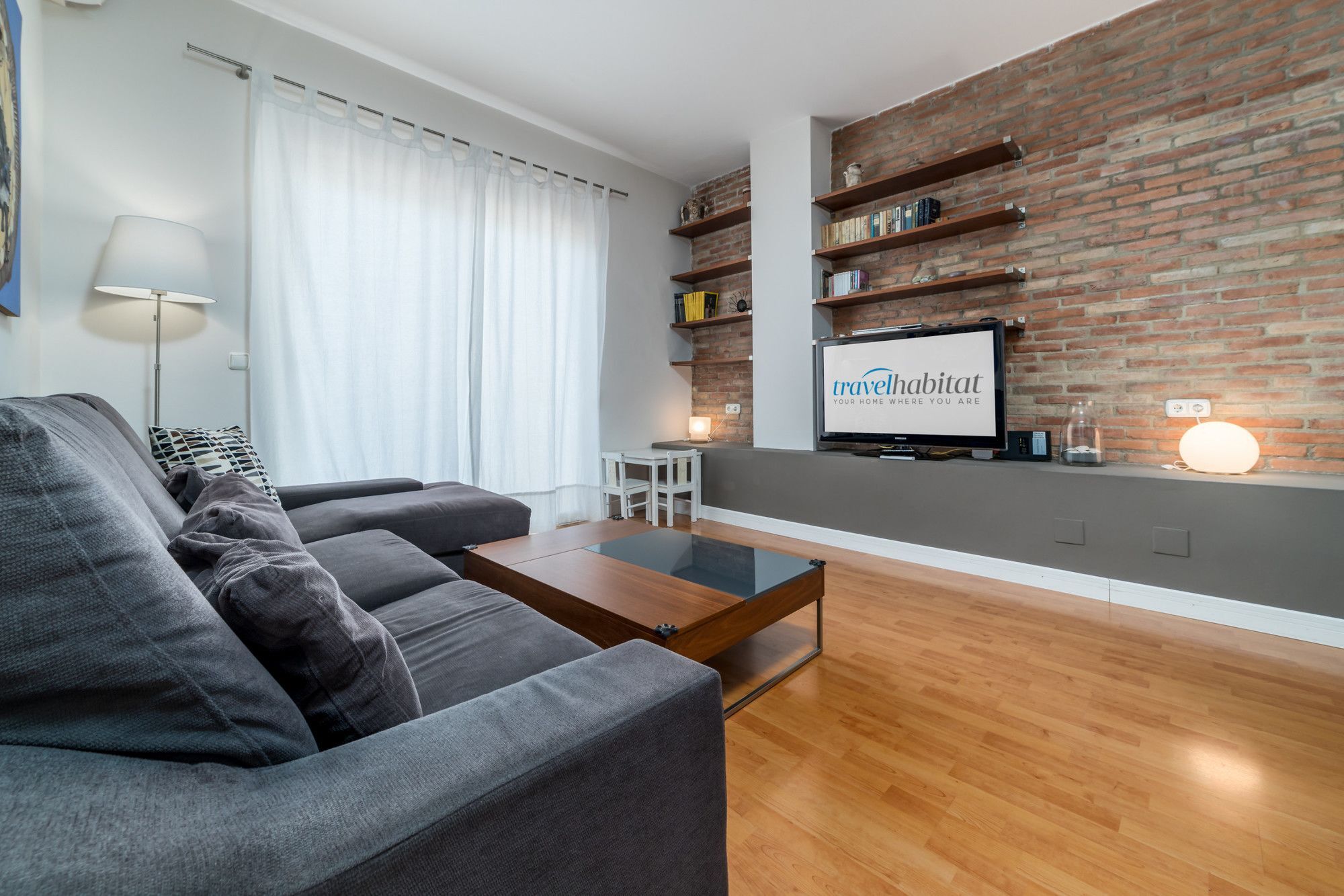Travel Habitat Literato Azorin Appartement *