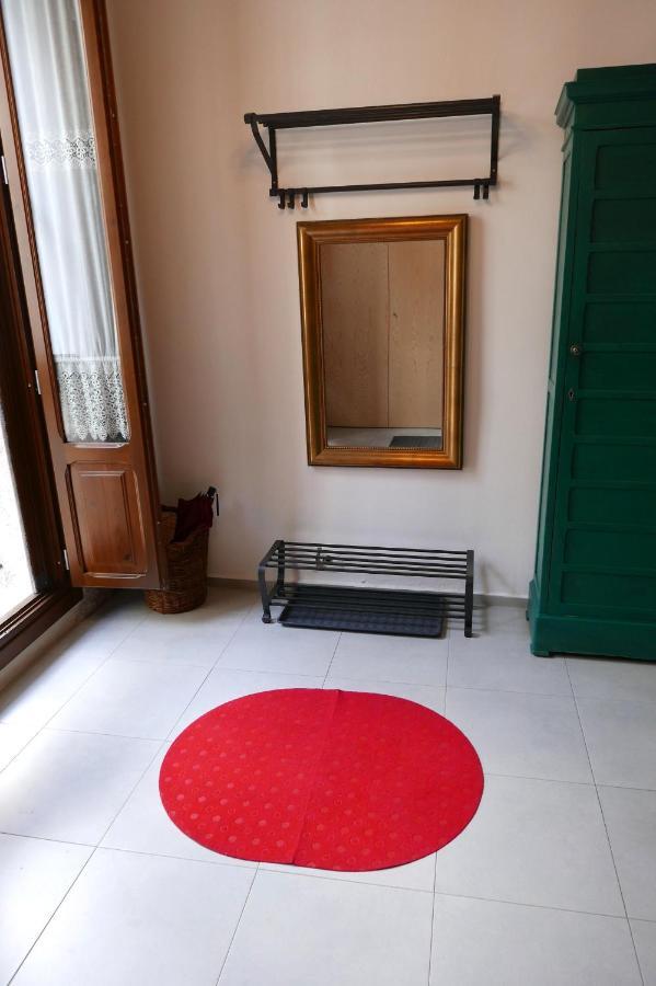 So De Mar Apartment