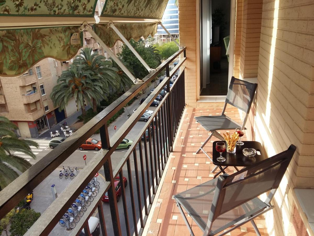 Exclusive 3 Bedroom Beach Apartment Valencia