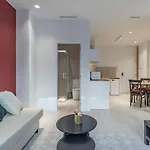 Modern Apartment Close To City Centre