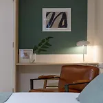 Old Cute & Comfort Osito Hub B