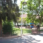 Apartup Cabanyal Market