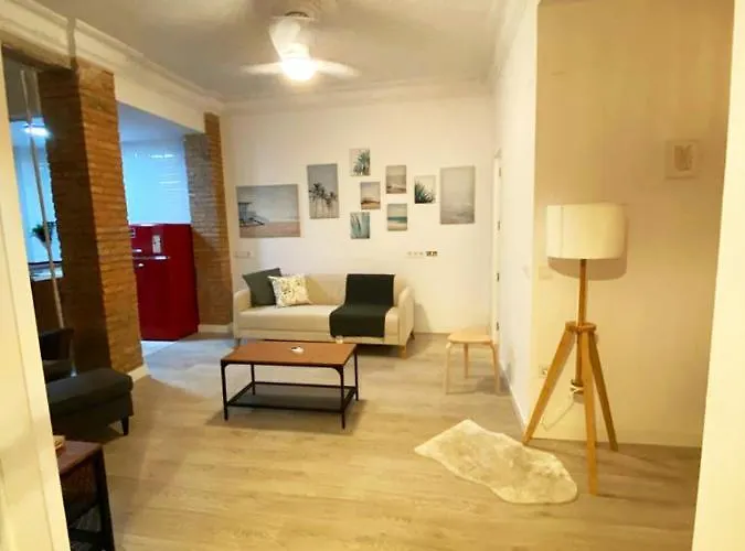 Malvarrosa Private Rooms In Shared Apartment