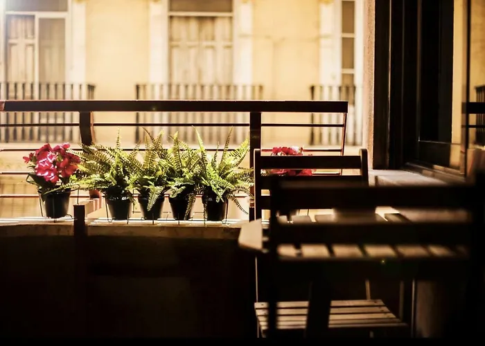 Central Station. Free Wifi & Terrace