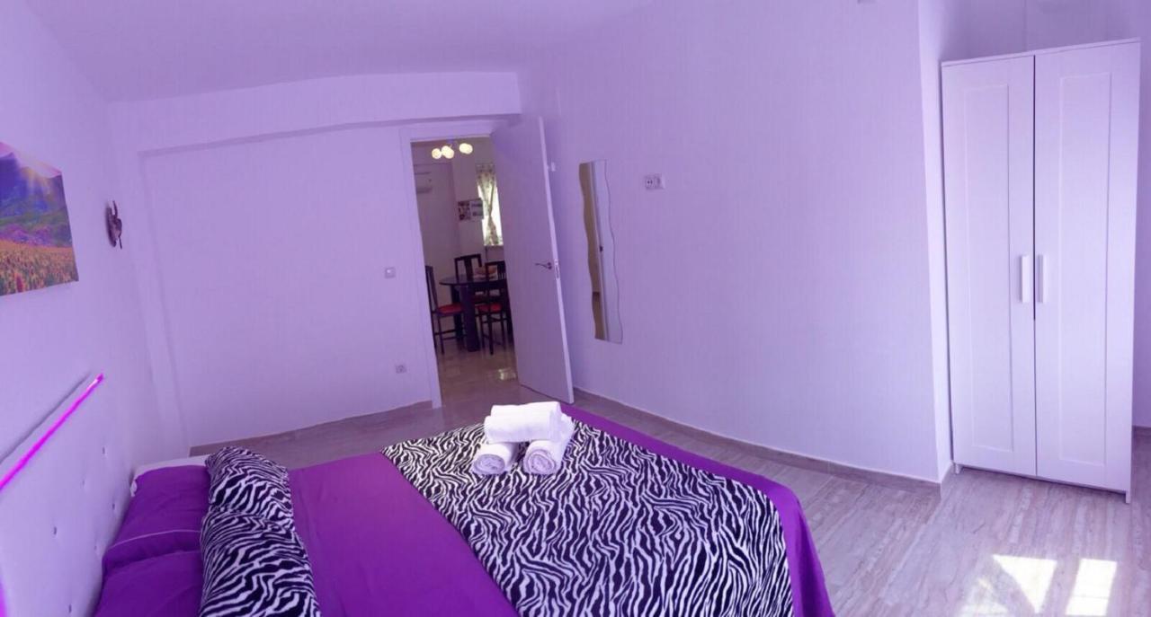 Bella Vista Apartment *