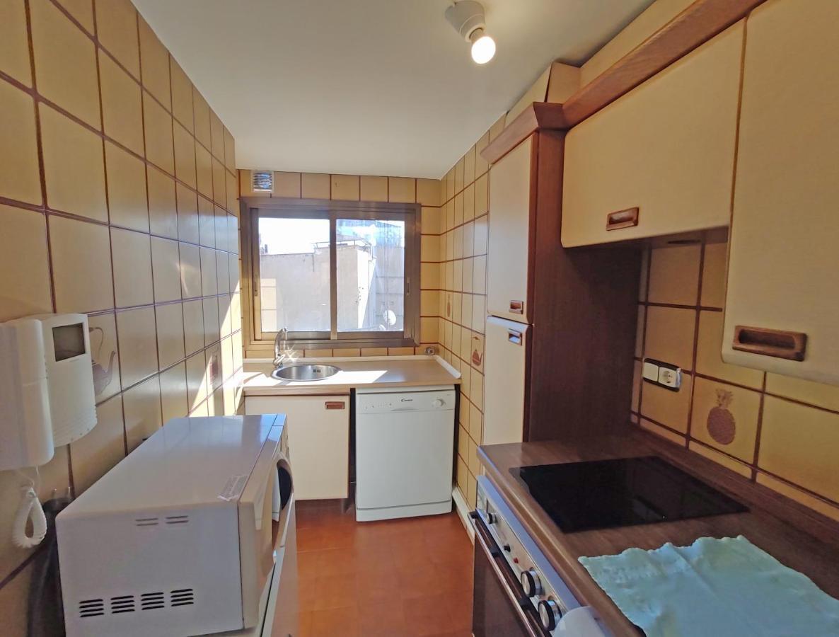 Sunny With Fantastic Terrace Views! Apartment *