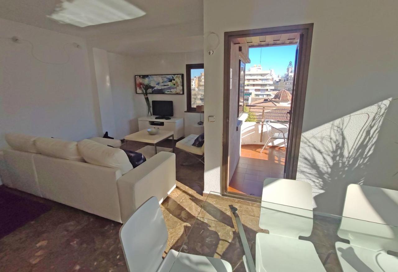 Sunny With Fantastic Terrace Views! *