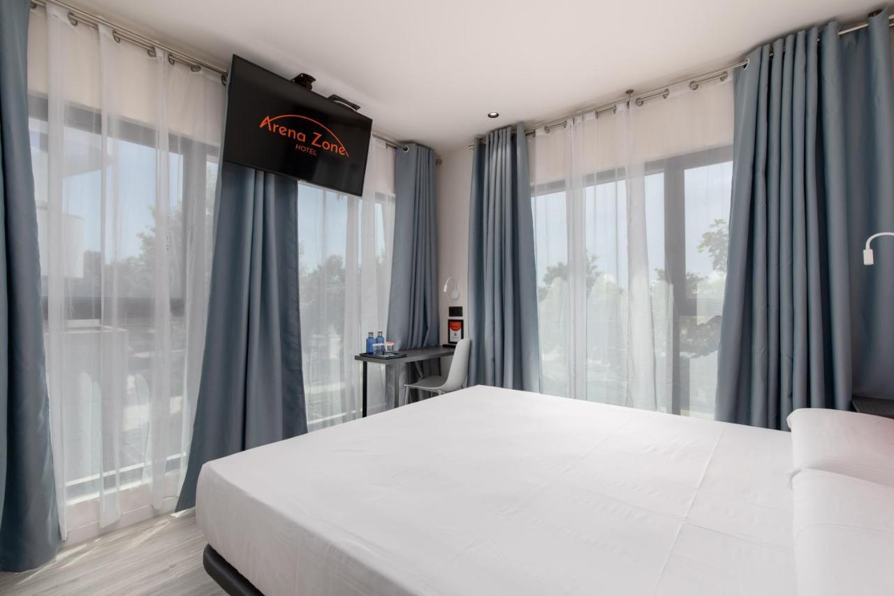 Arena Zone Hotel&café Valencia
