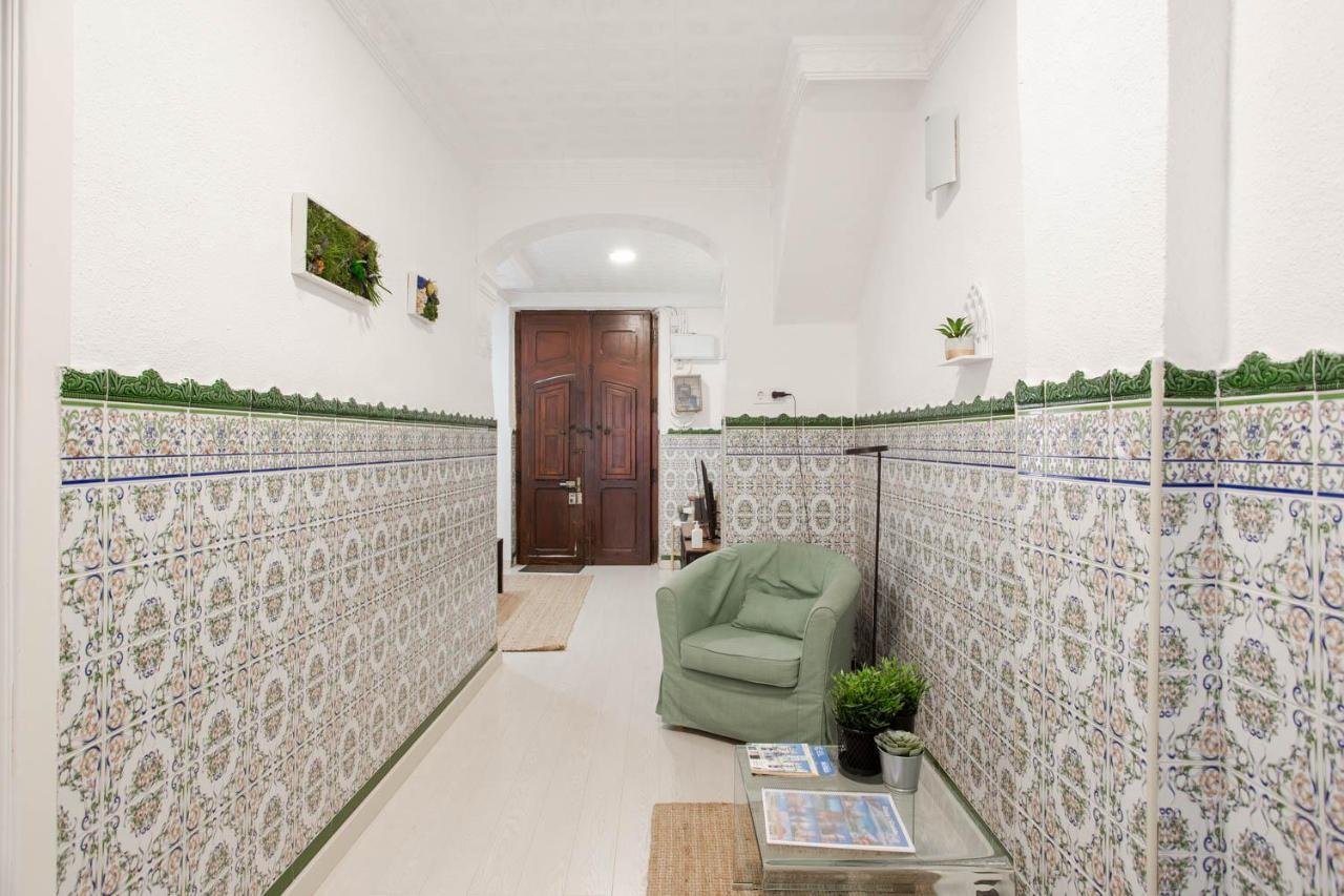 Ferienhaus Lovely With Sunny Patio Near The