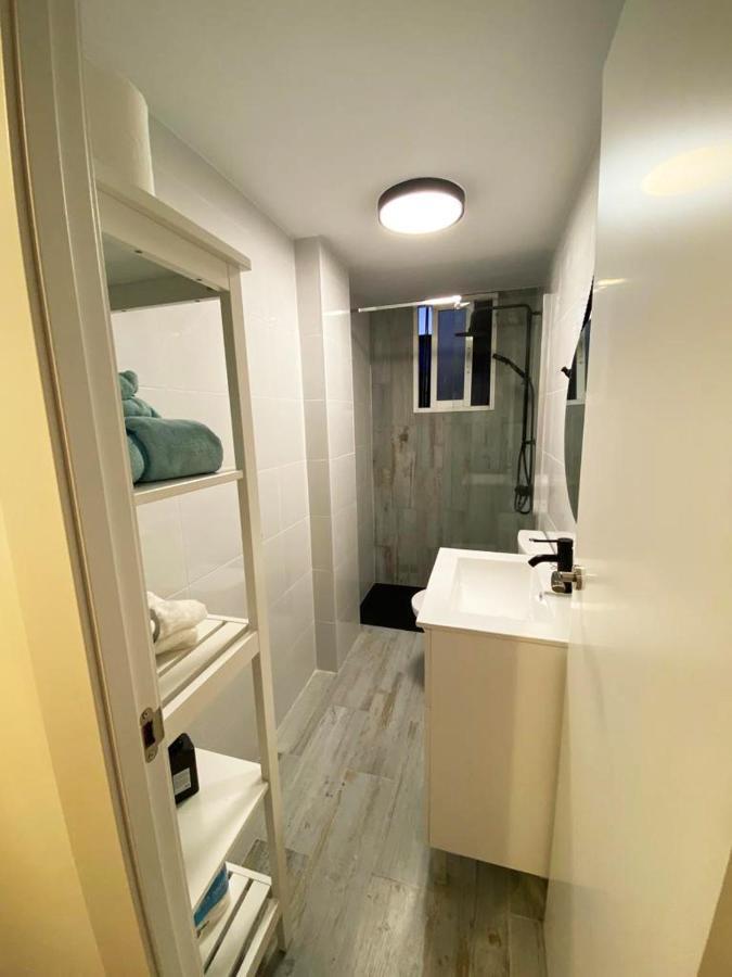 Homestay Malvarrosa Private In Shared *