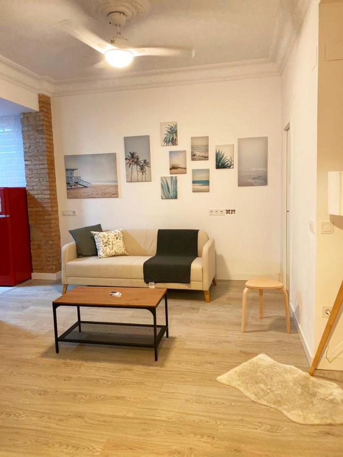 Homestay Malvarrosa Private In Shared *