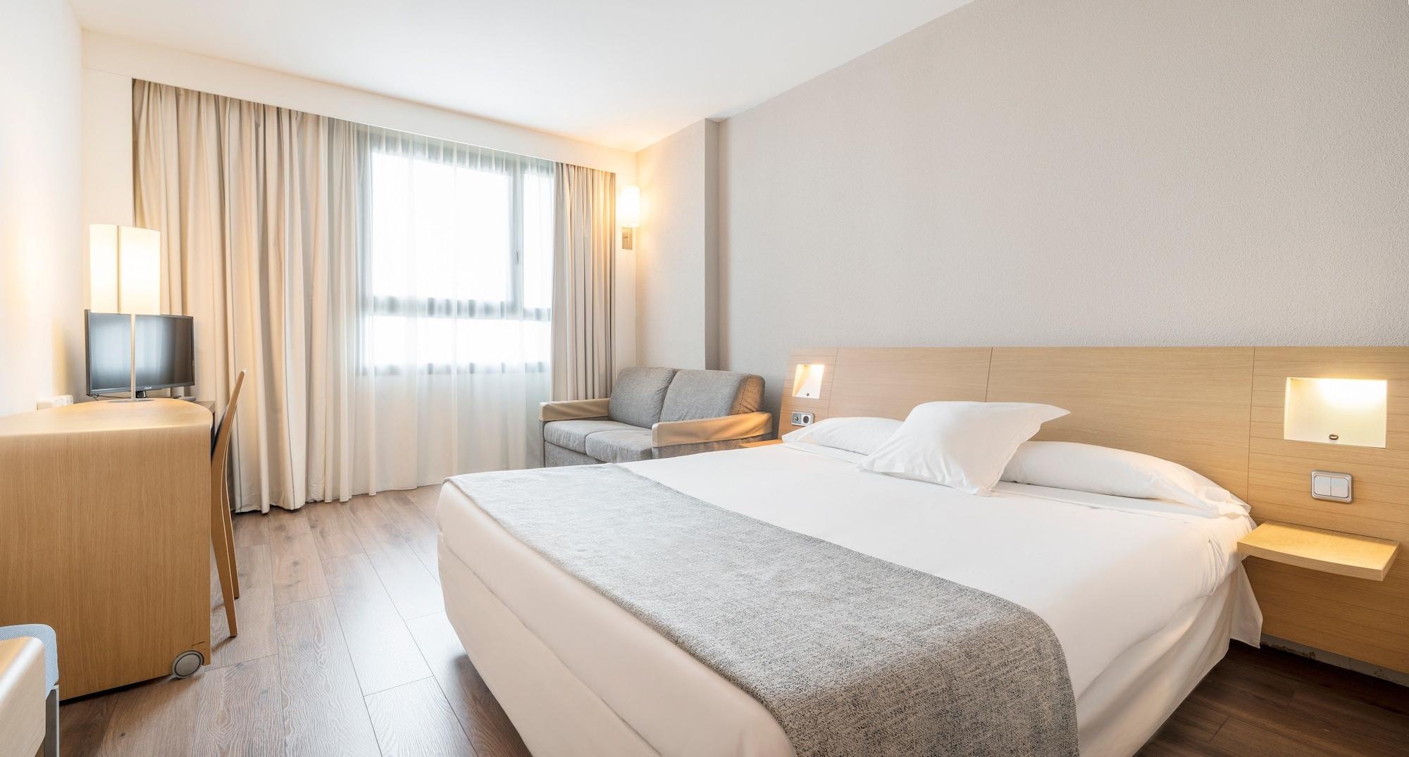 Hotel Ilunion 4 Valencia