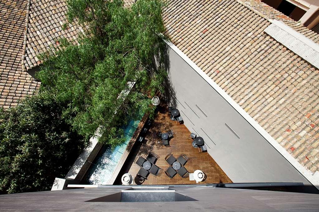 Caro Hotel 5*