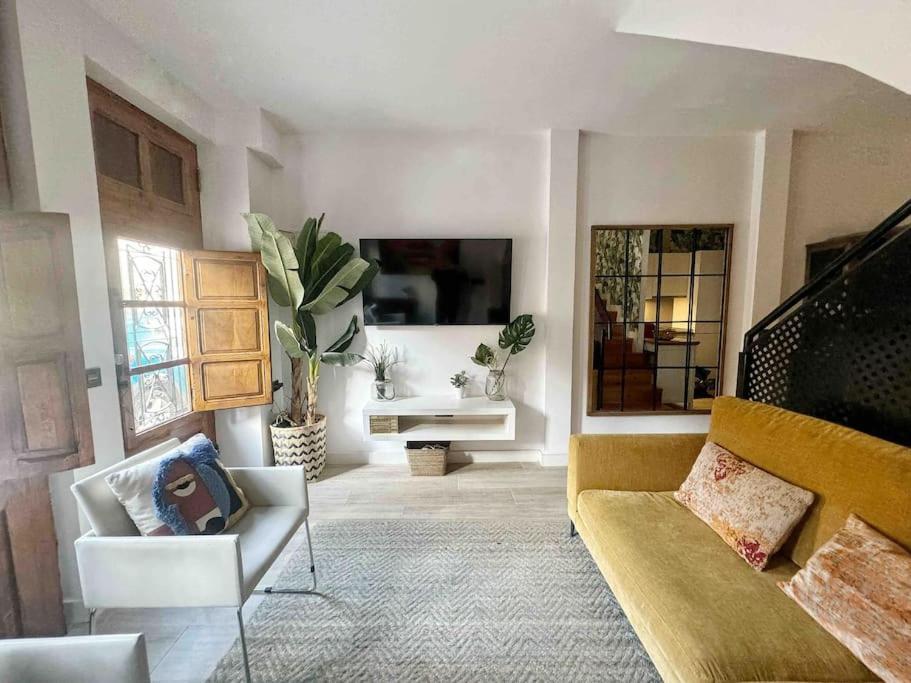 - Cabanyal Boutique Ferienhaus Valencia