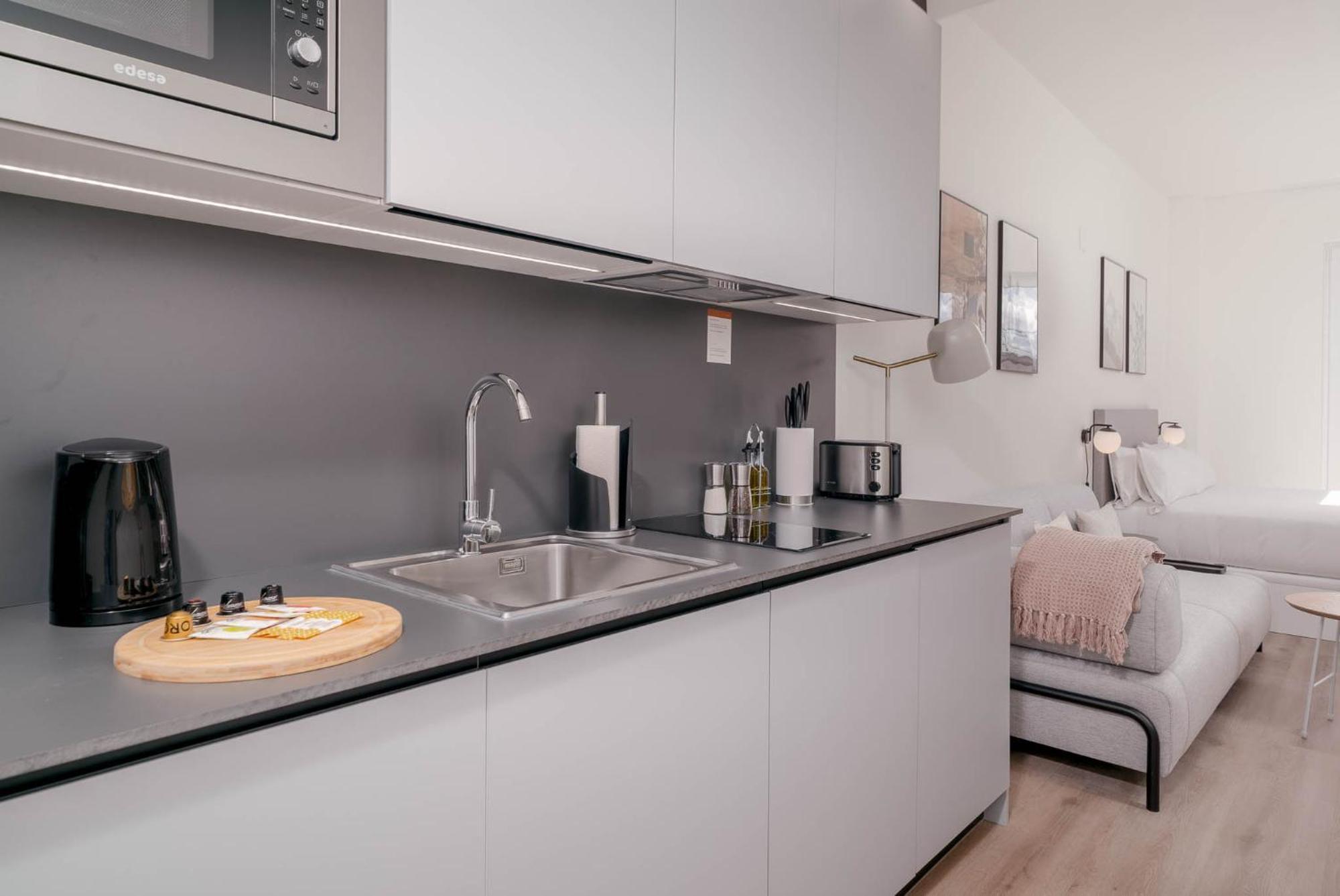 Limehome Carrer De Sant Jacint Apartment Valencia