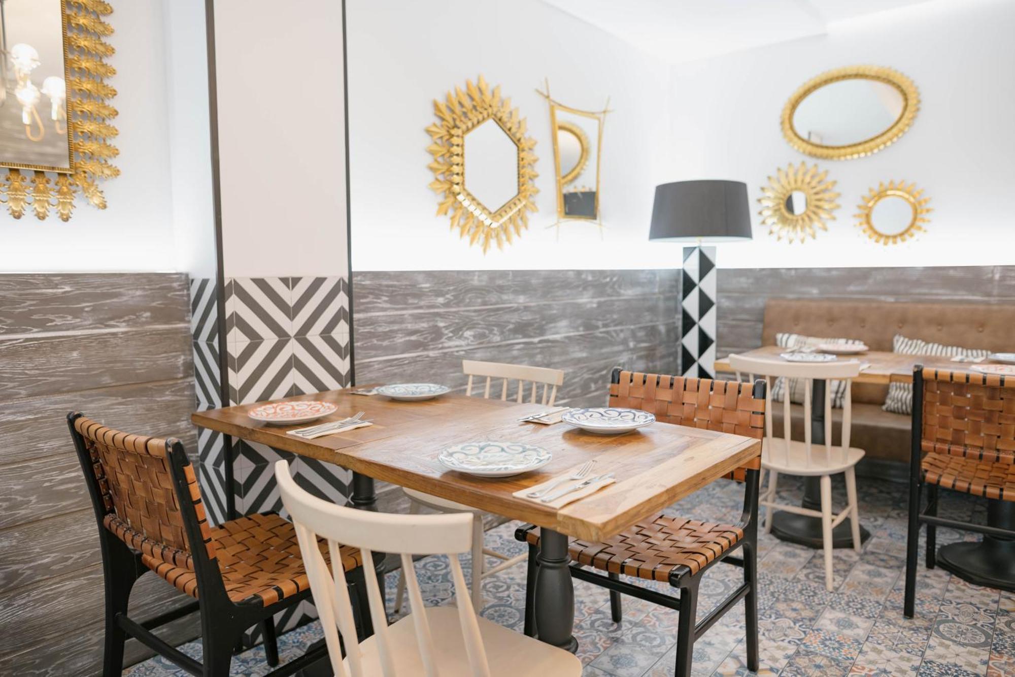 Myr Plaza Mercado & 4*