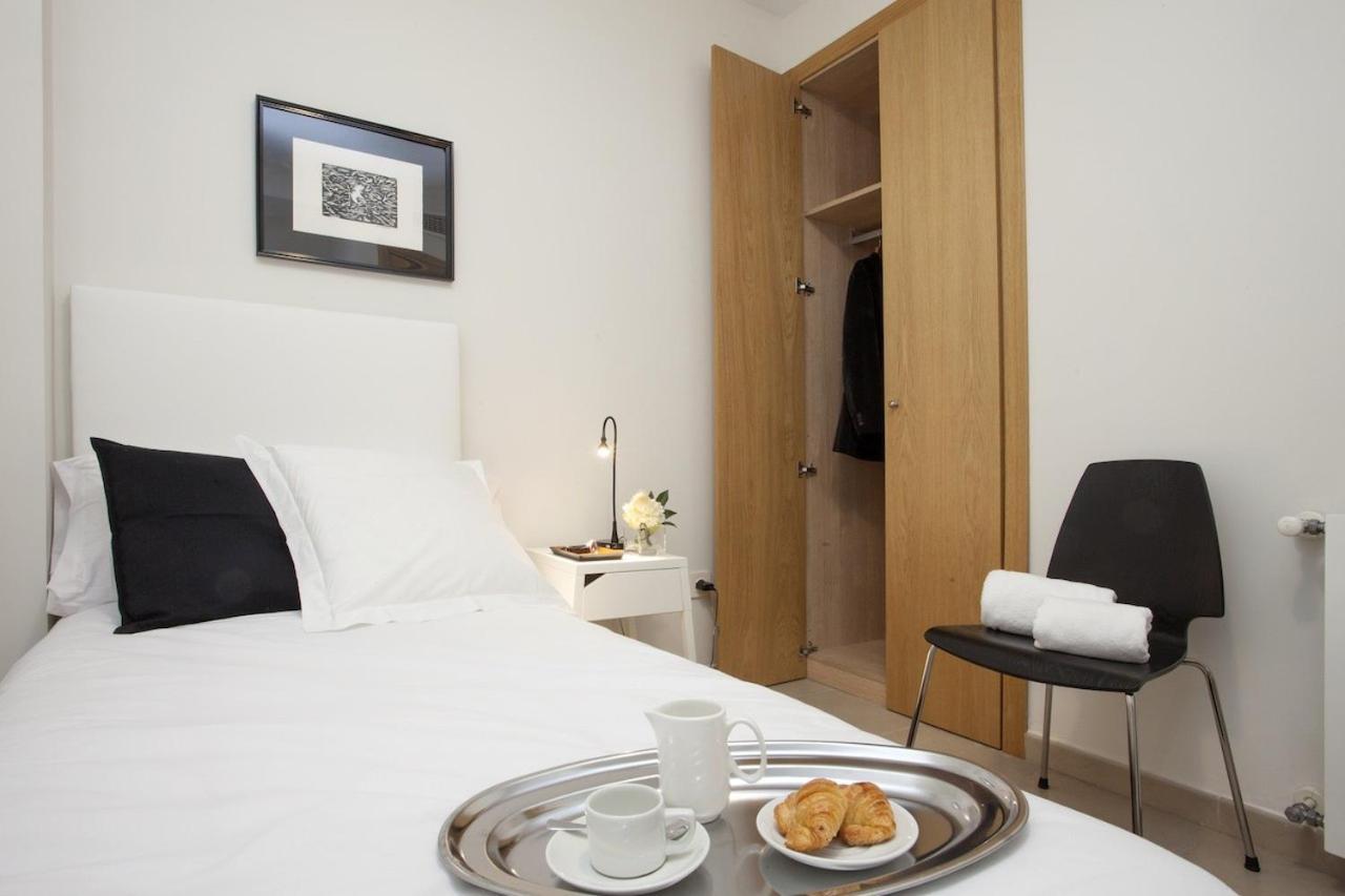 Apartment Singularstays Mar44