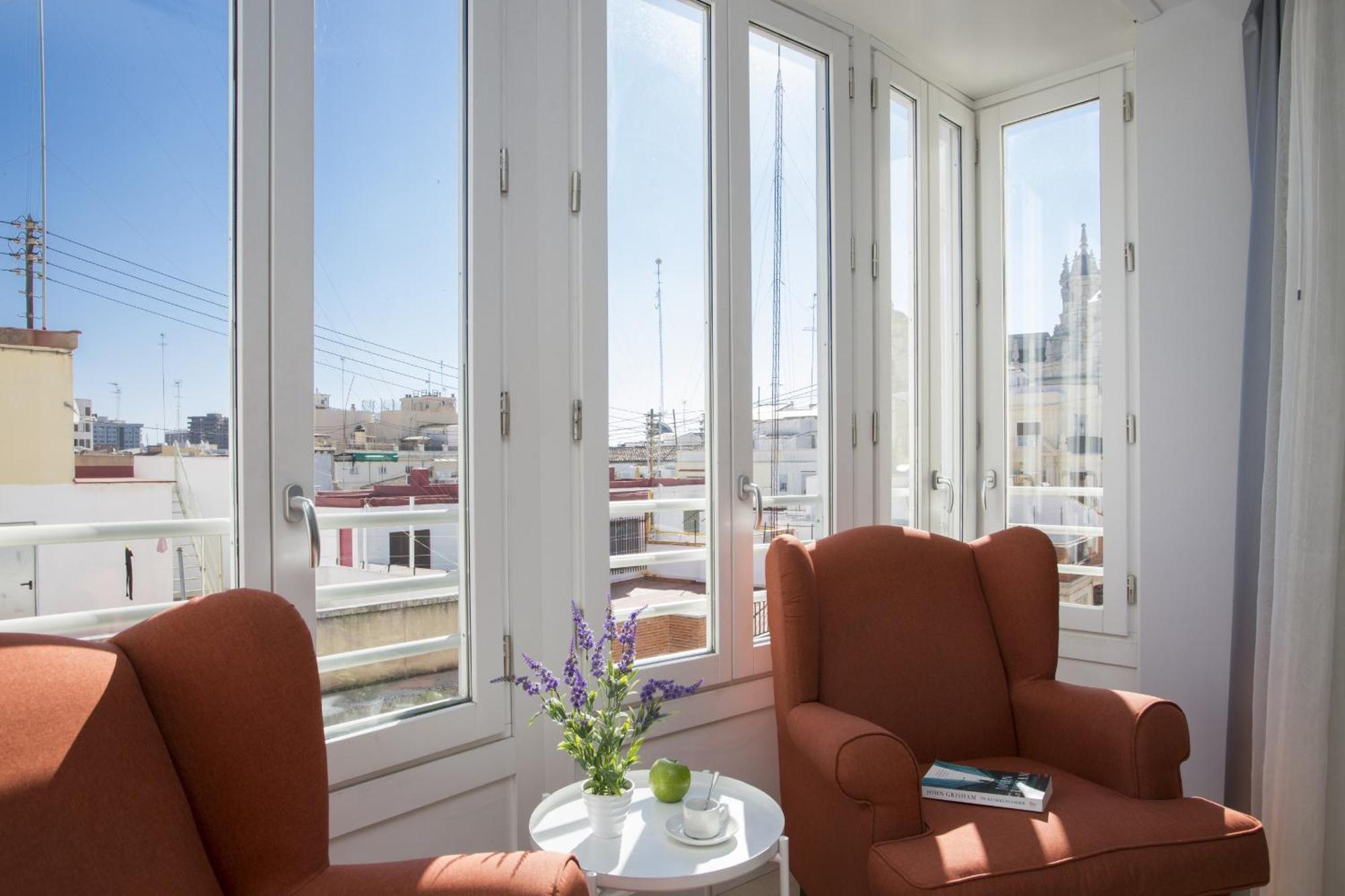 Singularstays Mar44