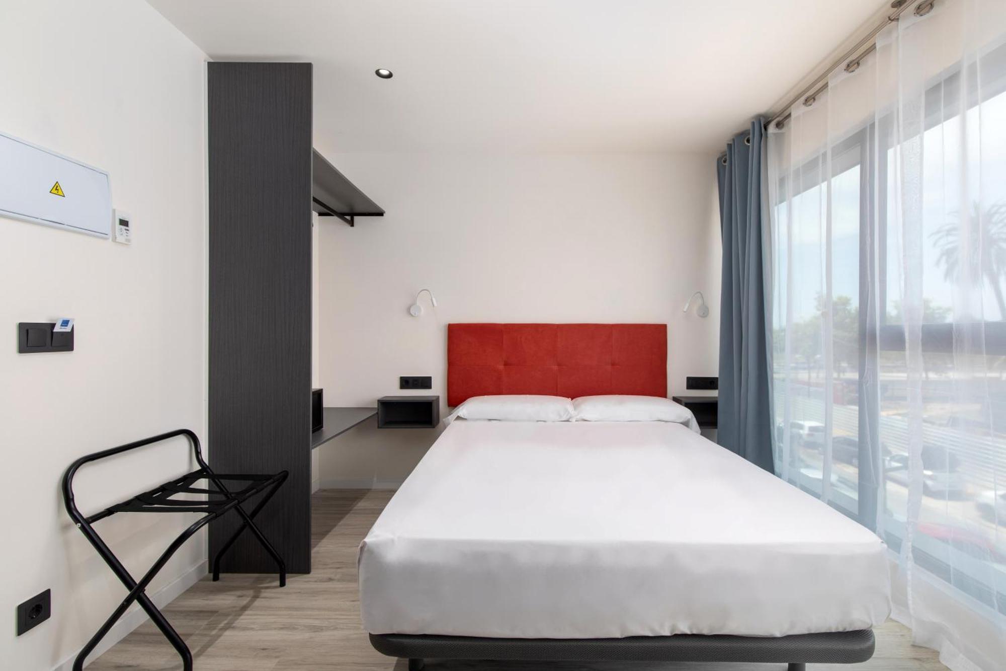 Arena Zone Hotel&café 3* Valencia