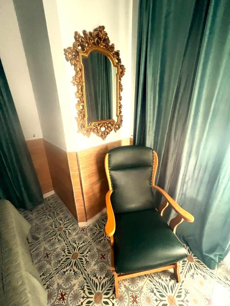 Apartment Esmeralda With Free Private Underground Parking Valencia