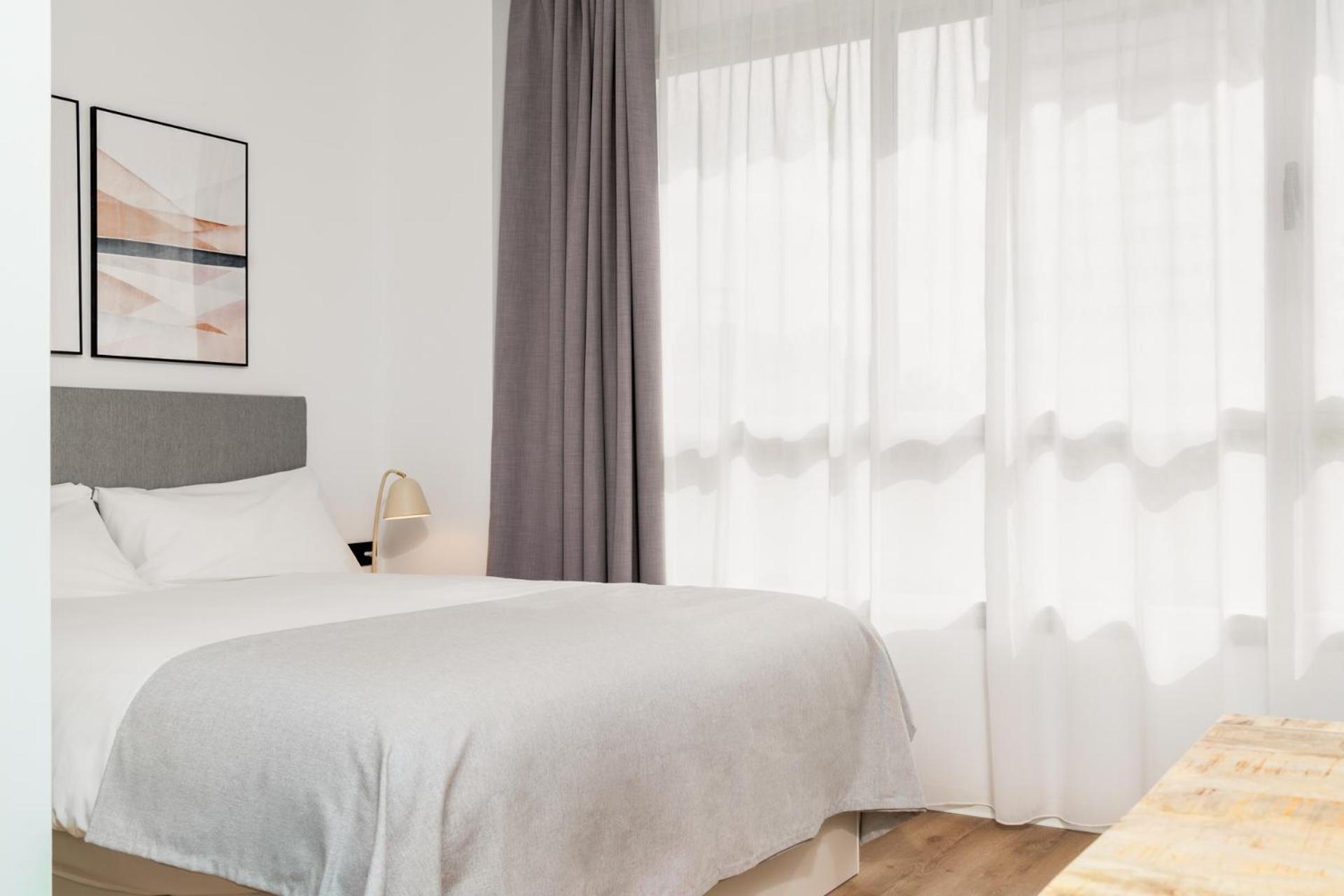 Apartment Limehome Carrer D'antonio Ferrandis *