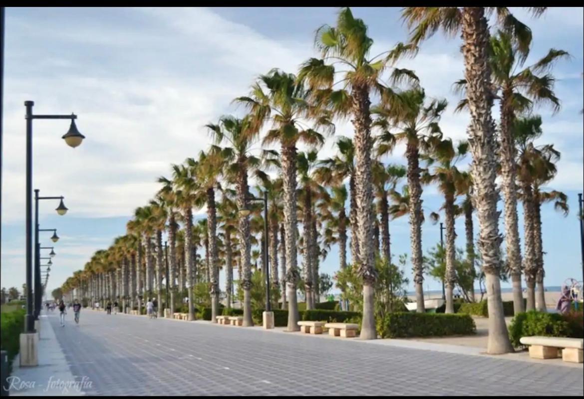 La Casita Azul De La Playa Apartment Valencia