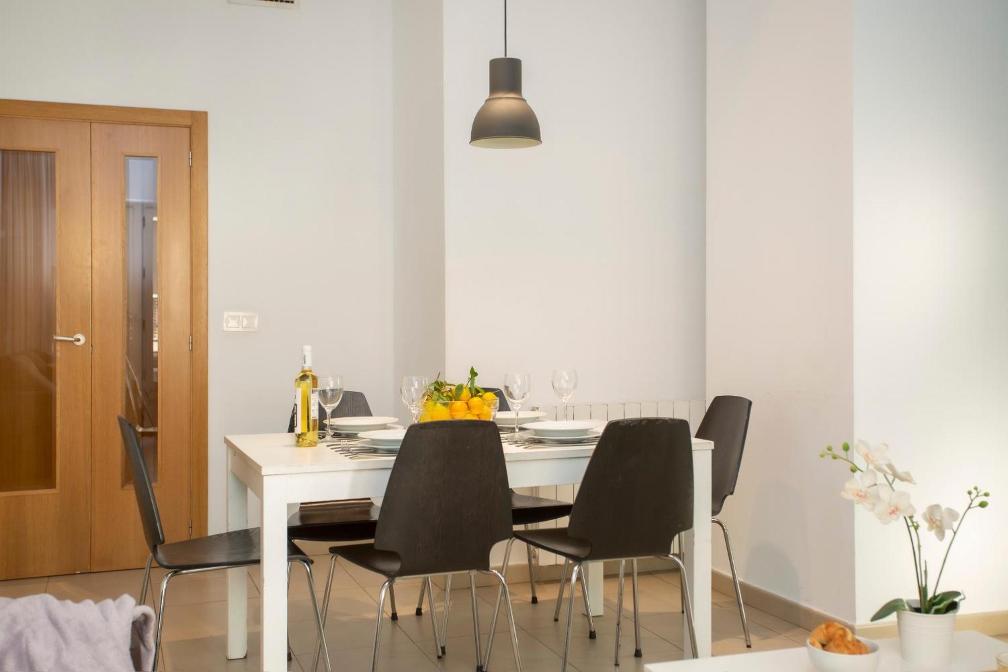 Apartment Singularstays Mar44 *